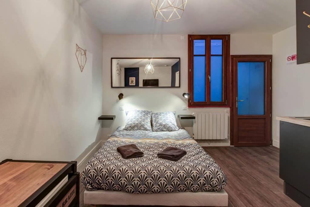 Studio Le Petit Prince - Topdestination Dijon - Centre Ville - Classe 3 Etoiles Ngoại thất bức ảnh